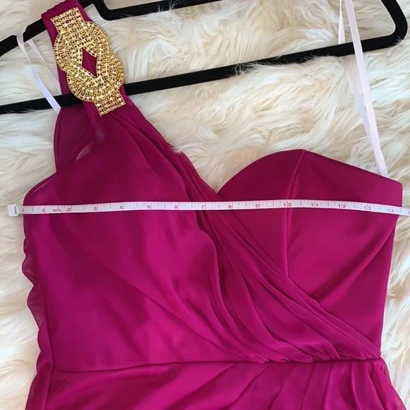 XSCAPE One Shoulder Evening Gown with Jewel Shoulder Embellishment Size 4 - Picture 12 of 13